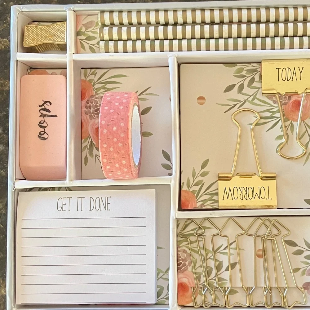 Stationary Set By Laura Ashley
